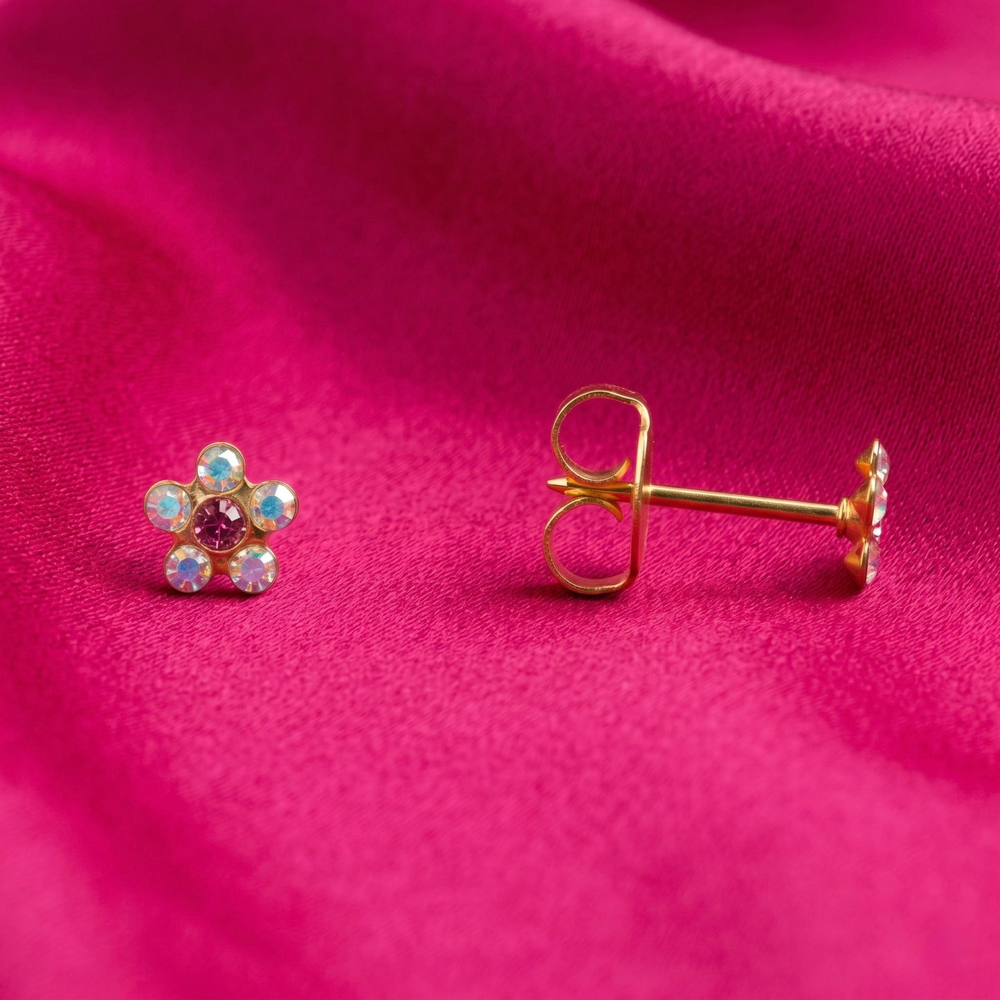 Aros Studex Sensitive Kids -  Flor Rosa & Iridiscente 5mm - Bañado en Oro